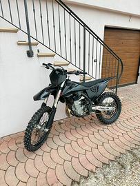 Ktm sxf 450 immatricolato