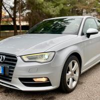 Audi A3 2.0TDI 150CV cambio aut. S-tronic 3 porte