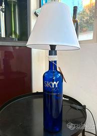 lampada bottiglia idea skyy vodka design moderno
