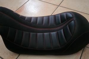 Sella monoposto Harley davidson touring anno 2008 