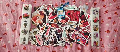 200 mix High School Musical sticker e bollini 