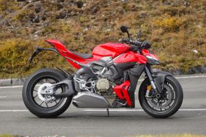 Ducati Streetfighter V4 Red my25