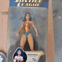 Wonder Woman -  Justice League - DC Direct