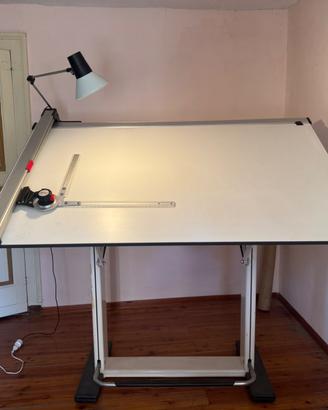 Tecnigrafo professionale