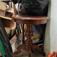 tavolino rotondo il legno