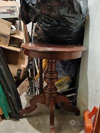 tavolino rotondo il legno