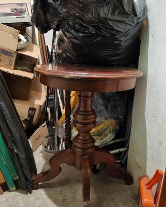 tavolino rotondo il legno