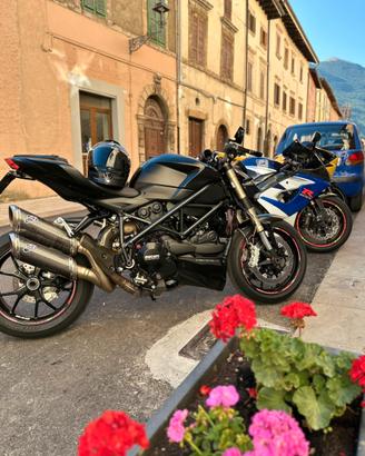 Ducati streetfighter 848