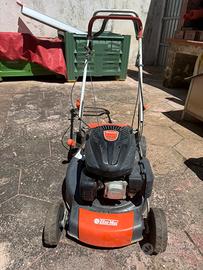 Tagliaerba oleomac g48tk trazionato