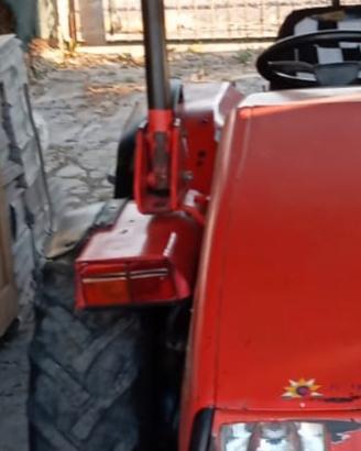 trattore agricolo