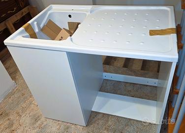 Lavatoio con copri lavatrice