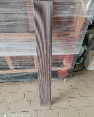 Piastrelle effetto legno