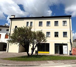 Immobile di 216 m² a Rivignano Teor