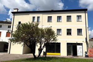 Immobile di 216 m² a Rivignano Teor