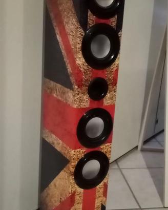 Stereo a colonna Majestic con bandiera Inglese
