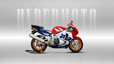 Honda CBR 900 RR SC33