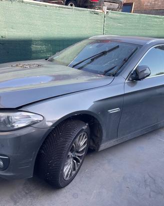 BMW 520 F11 2016 2.0 DIESEL DEMOLITO PER RICAMBI