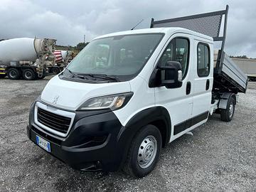 Peugeot Boxer doppia cabina motore nuovo