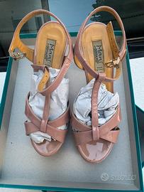 Scarpe in pelle color cipria