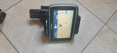 Navigatore TOMTOM con supporto Fiat