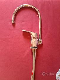 Rubinetto cucina monocomando cromato canna alta