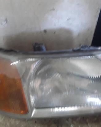 FARO ANTERIORE DESTRO LAND ROVER Freelander 1° Se