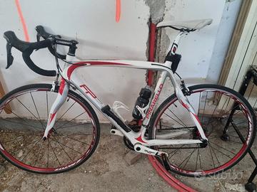bici da corsa pinarello fp3