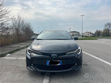 toyota corolla SW hybrid  style 1.8