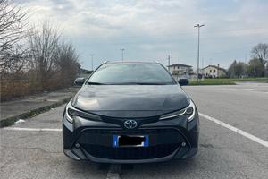 toyota corolla SW hybrid  style 1.8
