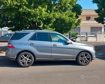 ML 250 4MATIC SPORT