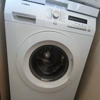 Lavatrice AEG 7 kg bianca A+++