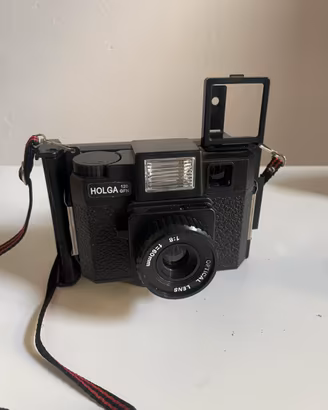 Holga 120 GFN con dorso Polaroid