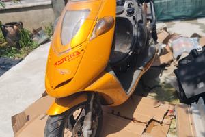 Aprilia Sonic con libretto