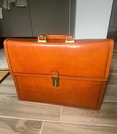 Valigetta in pelle OCS Varese anni ’60