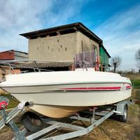 Barca open con motore 90