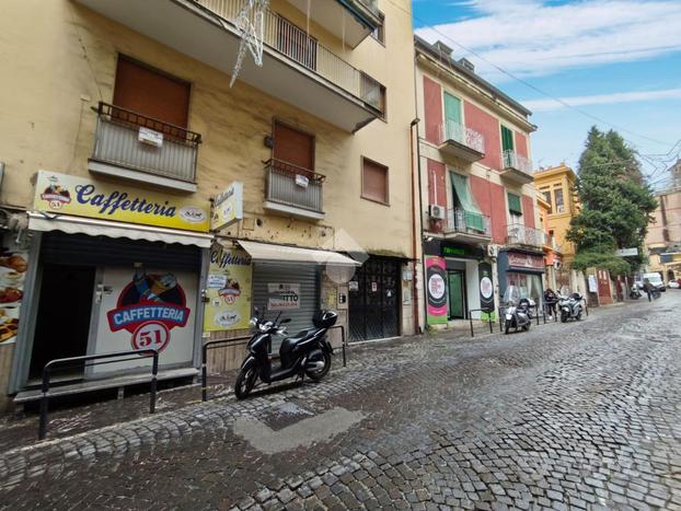 MULTILOCALE A CASTELLAMMARE DI STABIA