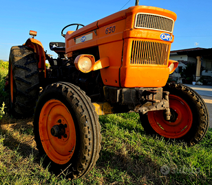 Trattore Agricolo OM 650