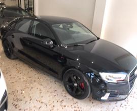 Audi A3 1.6 TDI SEDAN S-LINE 7/2019 IVA ESPOSTA