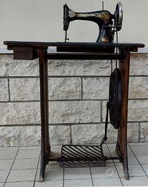 SINGER MACCHINA DA CUCIRE VINTAGE
