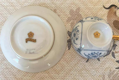 L’intera tazza di caffè è completamente nuova e no