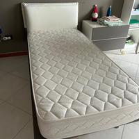 Letto comprensivo di Rete e testiera