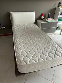 Letto comprensivo di Rete e testiera