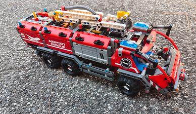 Lego Airport Rescue Vehicle 42068
