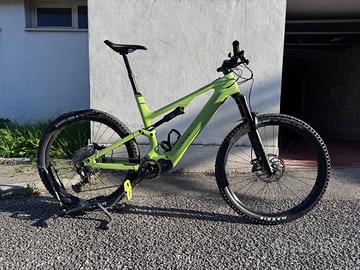 Canyon Spectral:ON CF 6 – Taglia XL – Carbonio