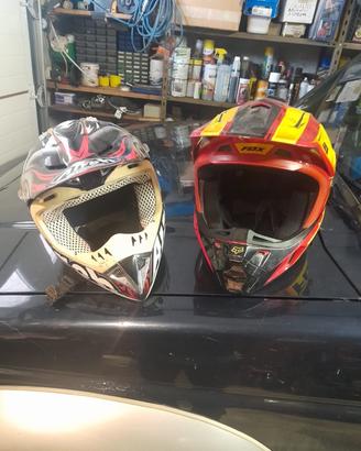 caschi da cross airoh e fox