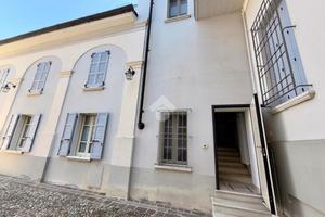 CASA SEMINDIPENDENTE A CASALMAGGIORE