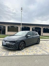 WV Golf 8 GTD DSG
