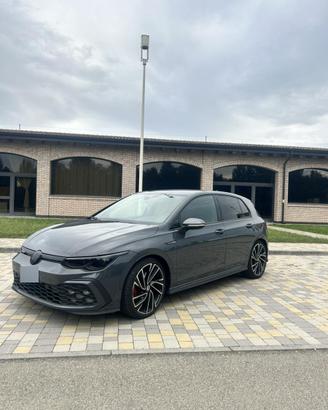 WV Golf 8 GTD DSG