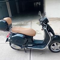 Piaggio Vespa 300 GTS - 2017