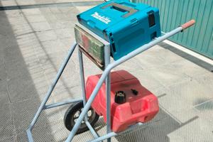 Carrello portamotore artigianale robusto